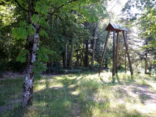 Bērzkalnu kapsēta (Pēterniekos)