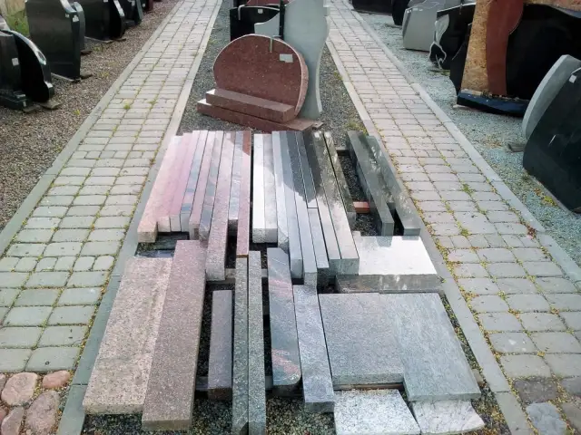Korad - Похоронный Дом Ольгерта Силова Apbedīšanas pakalpojumi un kapu pieminekļu izgatavošana Jelgavā