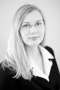 Vidzemes apgabaltiesas zvērināts notārs Aina Zvidriņa Vidzemes apgabaltiesas zvērināts notārs Aina Zvidriņa