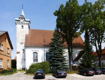 Kuldīgas Svētās Trīsvienības Romas katoļu draudze Kuldīgas Svētās Trīsvienības Romas katoļu draudze