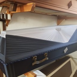 Preview image for Zārki ar greznu drapējumu dažādi veidi un auduma krāsas