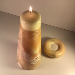Preview image for Akmens svečturis no dabīgā Oniksa materiāla - interjeram