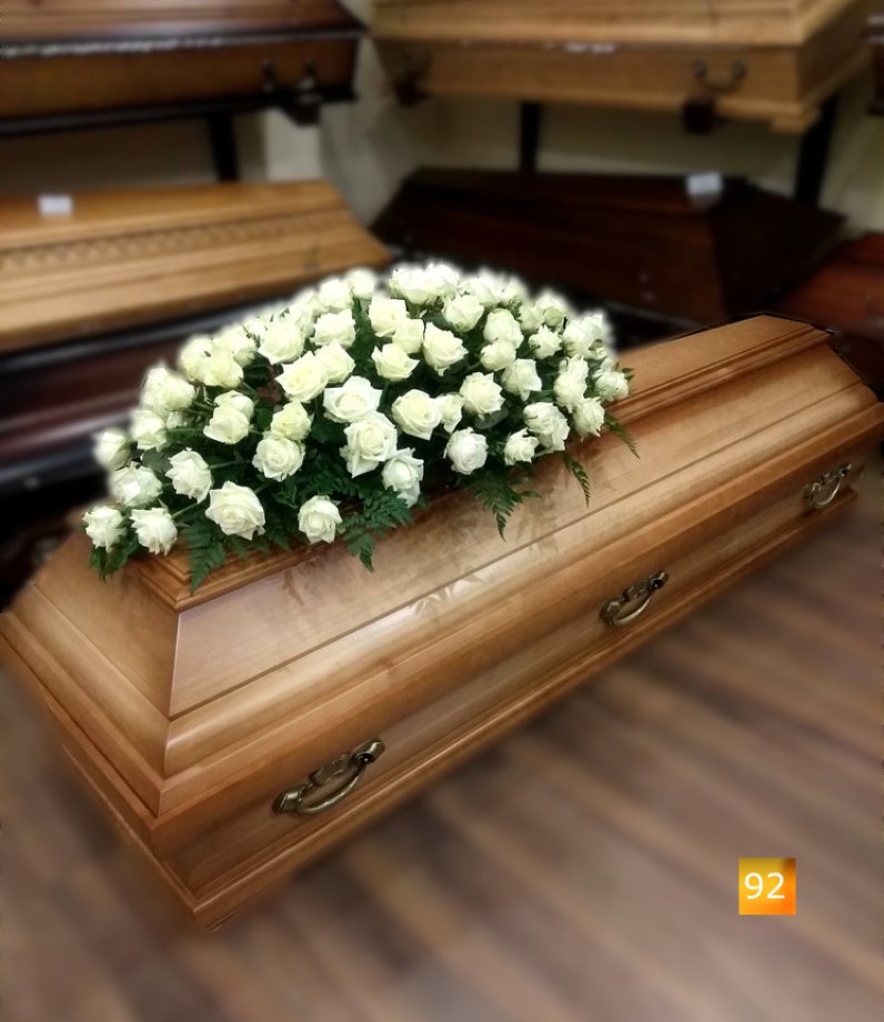 Цветы на крышку гроба