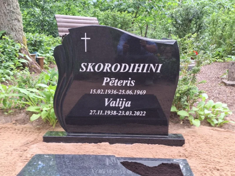 SKS Granit SIA SIA SKS GRANIT in Jelgava – Granite Headstones and Grave Site Landscaping