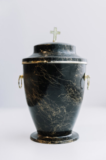Metāla urna