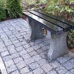 Preview image for  Гранитная скамейка с фигурно вырезанными ножками