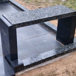 Preview image for  Гранитная скамейка на закругленных ножках