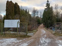 Brjanskas iela 38, Daugavpils Grīvas kapi, Brjanskas iela, Daugavpils