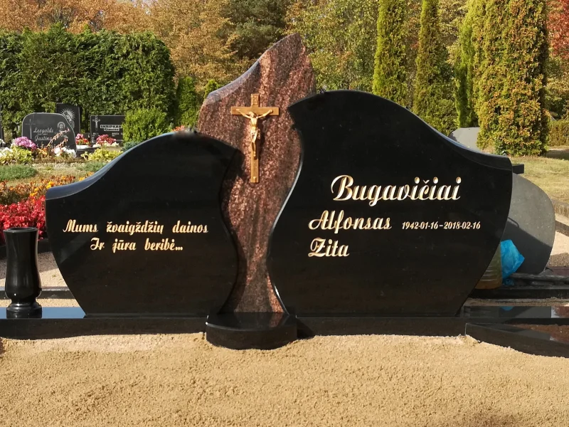 Granite tombstone made of two asymmetric parts