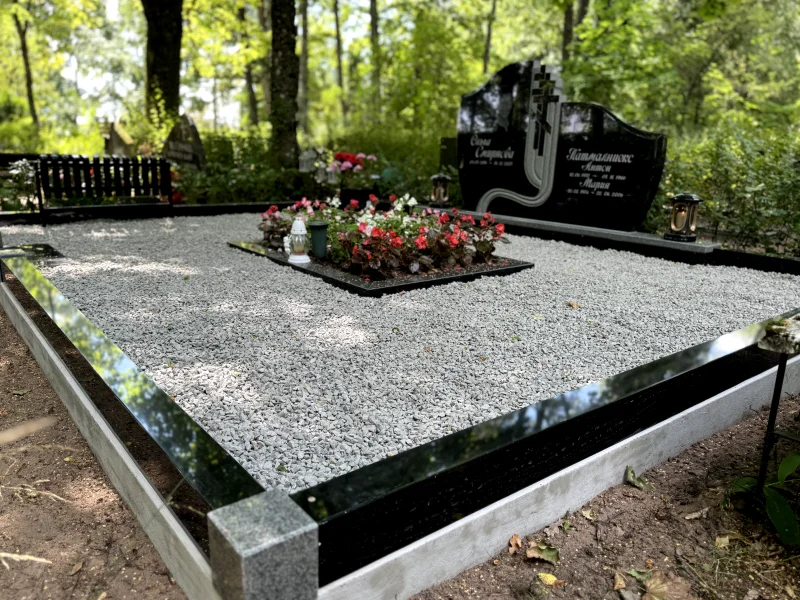 Реставрация места захоронения