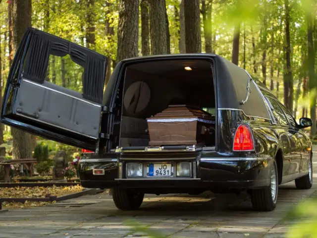 			Izsaukt transportēšanu uz morgu
	