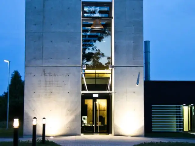 			Kremācija no 120 EUR
	